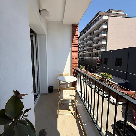 Appartamento Bright Modern Designer Tirana